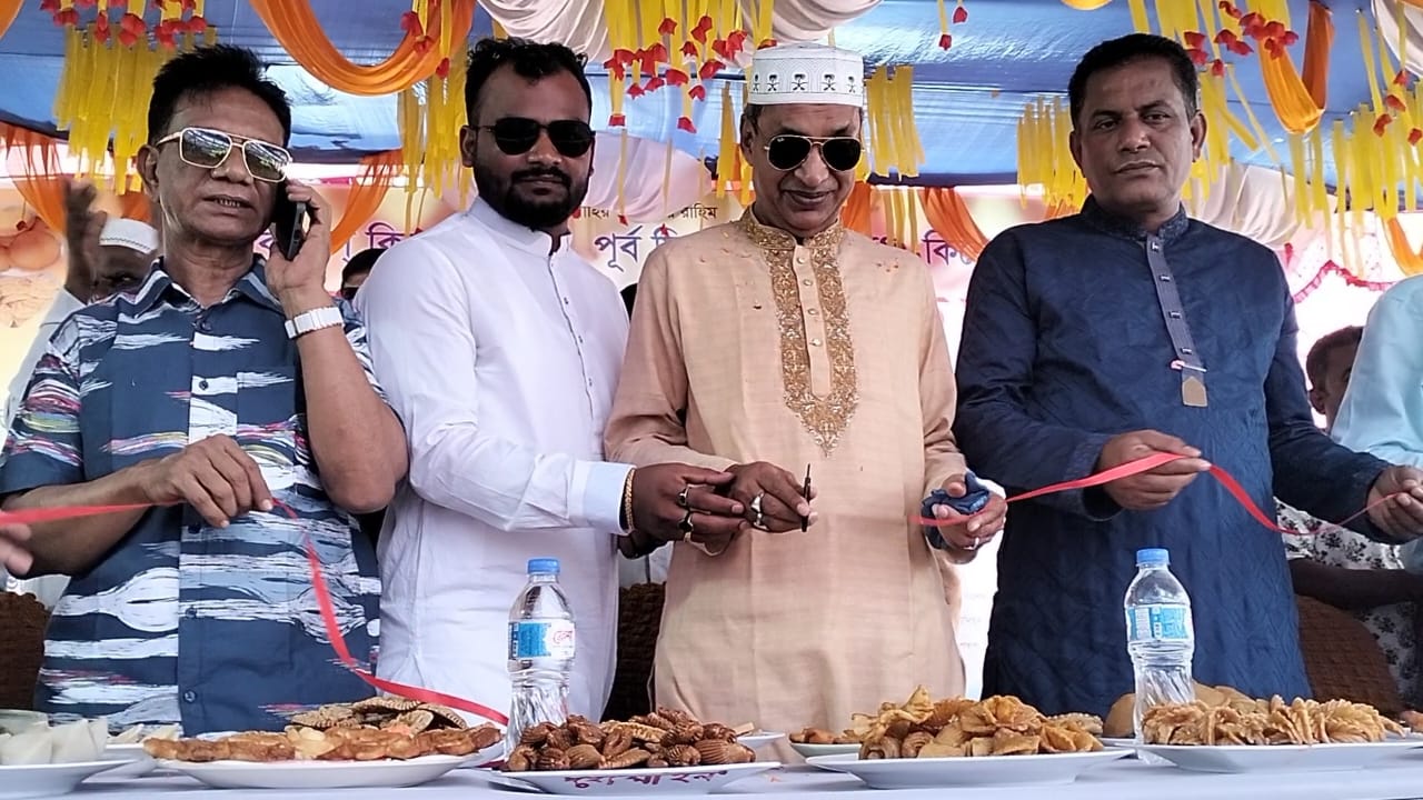 করিমগঞ্জে পিঠা উৎসব, ফুটে উঠেছে গ্রামীণ ঐতিহ্য