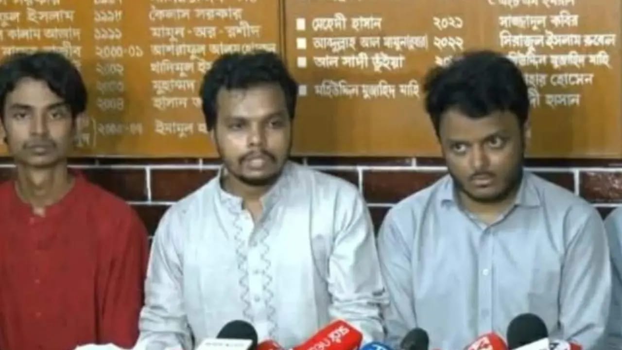 শাহবাগে সাংবাদিকদের ওপর হামলার প্রতিবাদে ঢাবি সাংবাদিক সমিতির কঠোর অবস্থান