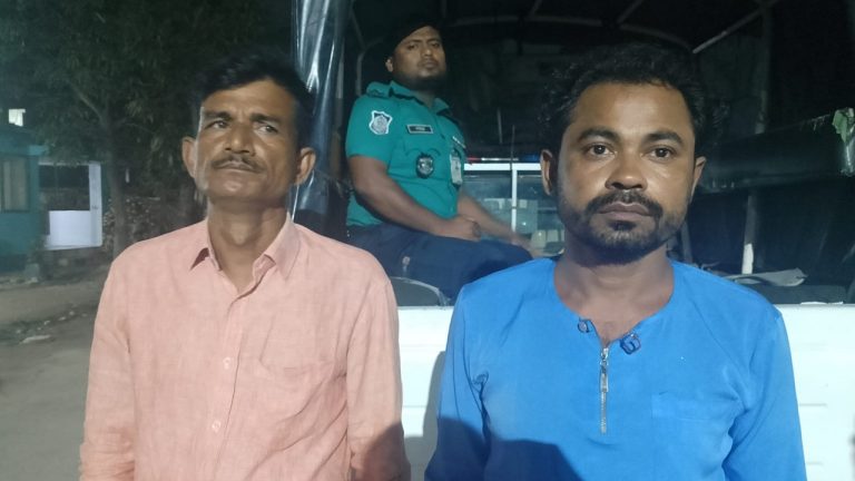 খুলনা প্রেসক্লাবে হামলা: দুই আসামি গ্রেপ্তার, অভিযান অব্যাহত