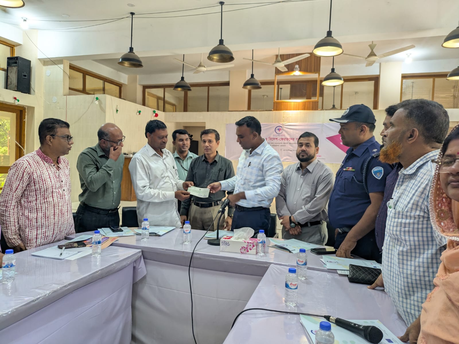 নোয়াখালীর কোম্পানীগঞ্জে নিরাপদ অভিবাসন ও বিদেশ -ফেরতদের পুনরেকত্রীকরণ কর্মশালা অনুষ্ঠিত