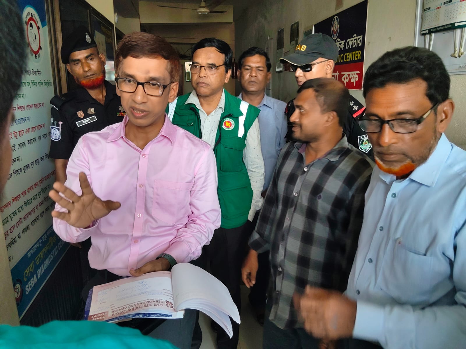 উখিয়ায় ৭ প্রতিষ্ঠানকে ৭৩ হাজার টাকা জরিমানা