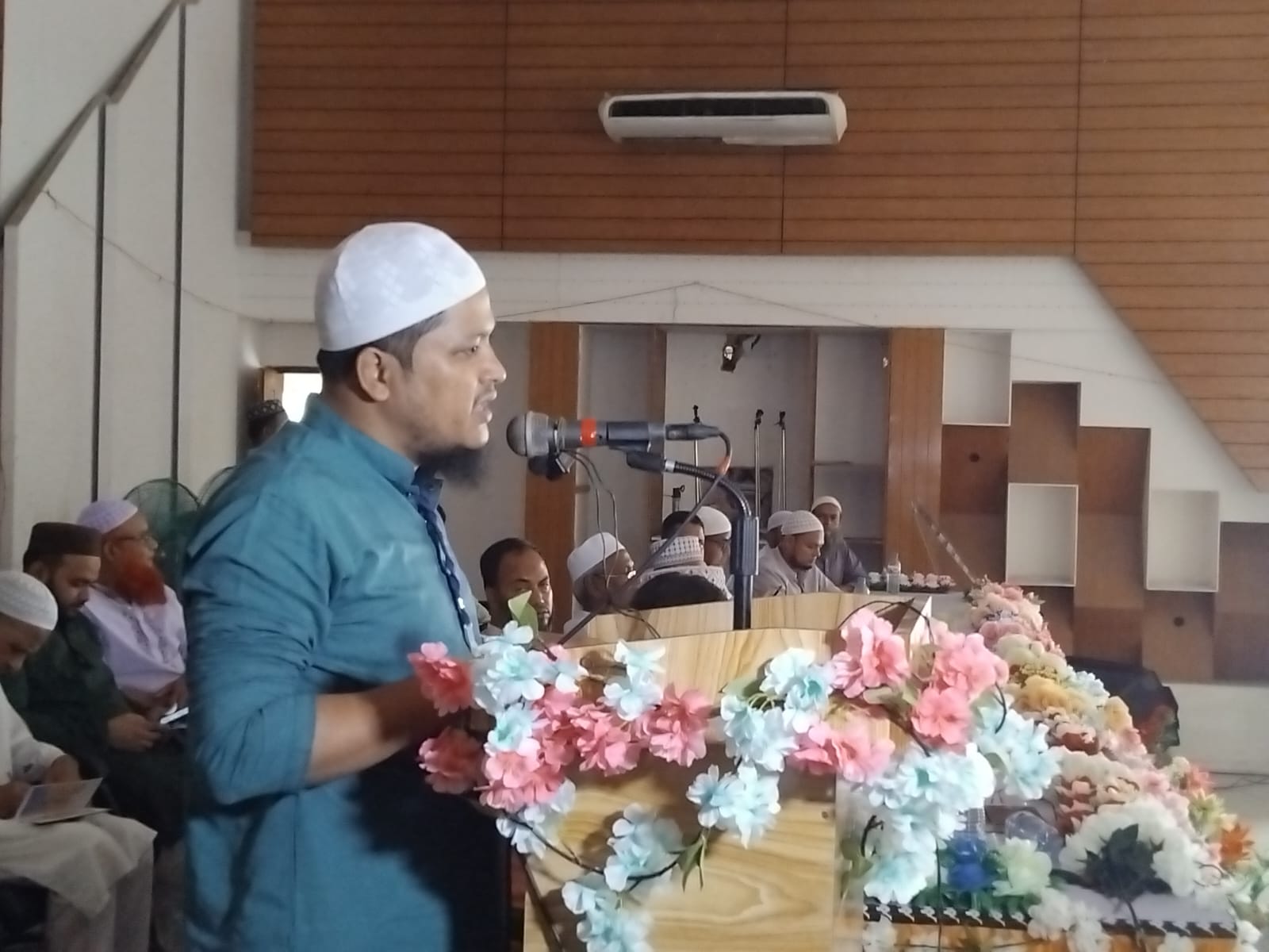 সরকার যেন-তেন করে চলবে, মানুষের ওপর জুলুমবাজি করবে—এটা হতে দেব না”