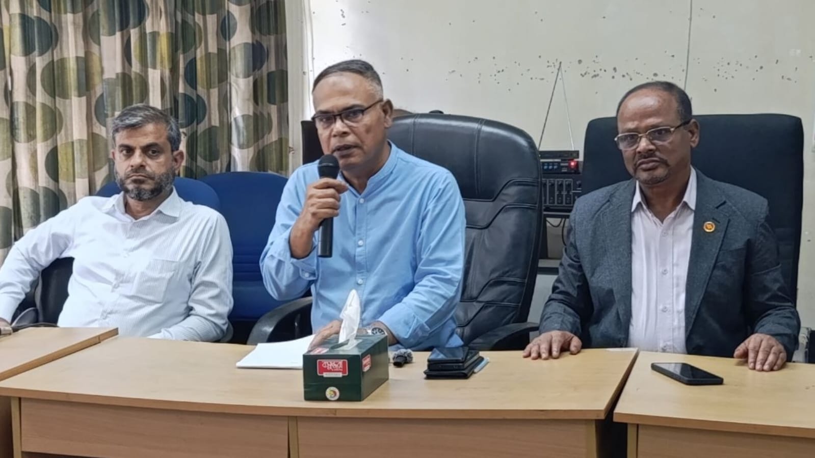 ফুল দিয়ে আমি বরণ হতে চাই না, আল্লাহ চাইলে বিদায়ীকালে ফুল নিব— ইবির নতুন উপাচার্য