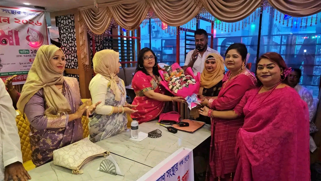 বিশ্ব মা দিবসে গুণীজন সম্মাননা ও সাংস্কৃতিক আয়োজনে মুখর নারায়ণগঞ্জ