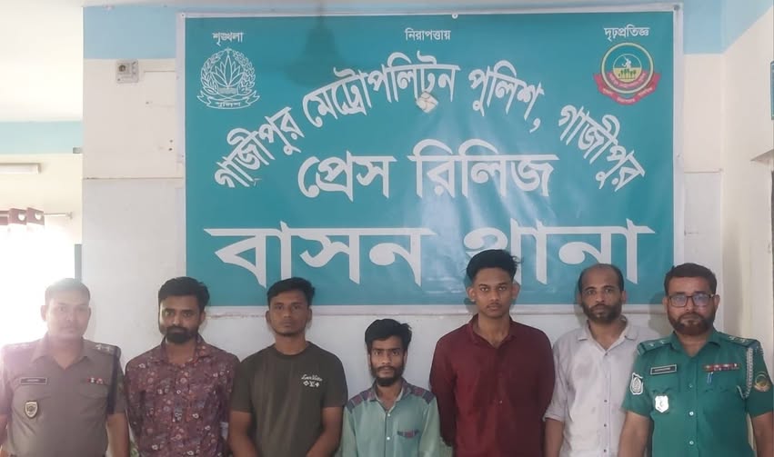 ইয়াবাসহ ৫ আসামি গ্রেফতার, আদালতে প্রেরণ