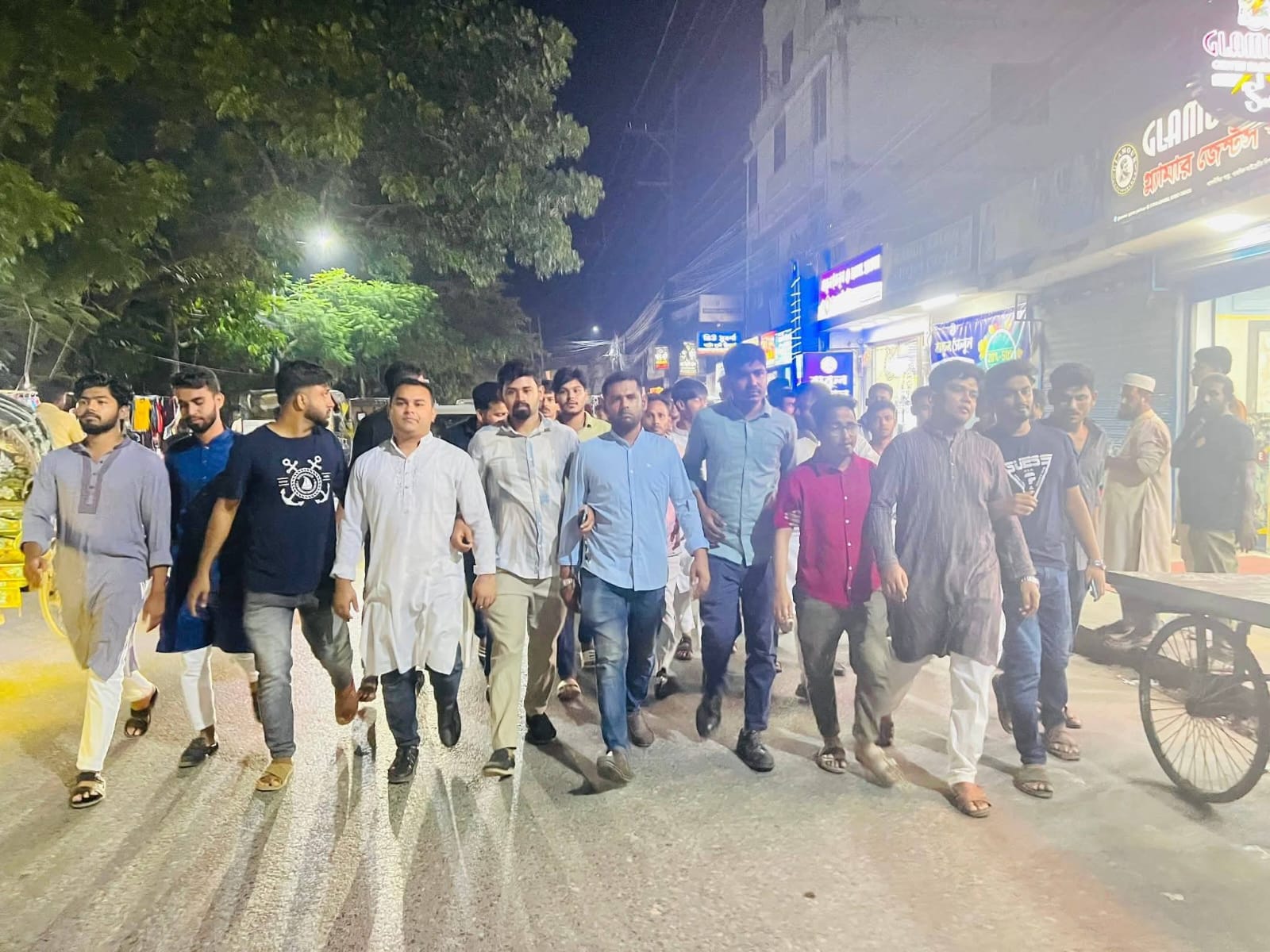 মবক্রেসি ও আইনবহির্ভূত কর্মকাণ্ডের বিরুদ্ধে কক্সবাজার জেলা ছাত্রদলের বিক্ষোভ মিছিল