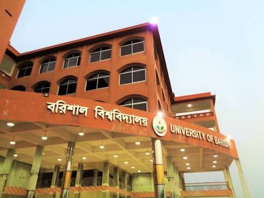 দুপুরে শিবির, রাতে ছাত্রদল, নৈশভোজে নারী এবং অমুসলিমদের জন্য রয়েছে বিশেষ ব্যবস্থা