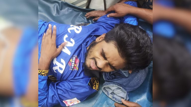 টুটপাড়ায় আধিপত্য বিস্তারকে কেন্দ্র করে গুলি, আহত যুবক নয়ন