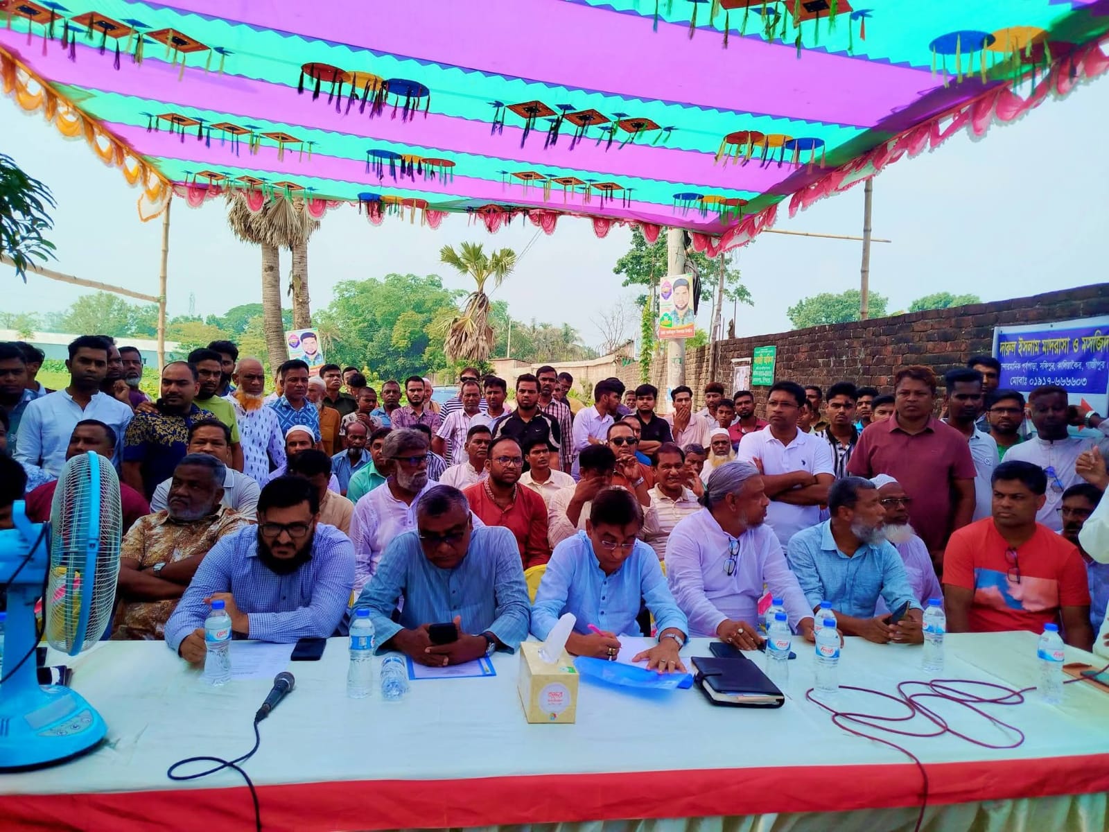 কালিয়াকৈর চারটি গুরুত্বপূর্ণ সড়ক নির্মাণ কাজের ভিত্তি স্থাপন উদ্বোধন করেন মাননীয় সংসদ সদস্য মোঃ মজিবুর রহমান