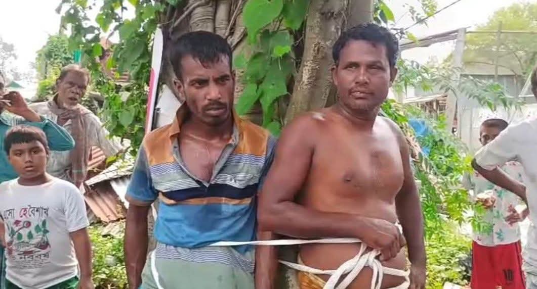 কালিয়াকৈরে পিকআপে  তিনটি গরু সহ ৩ চোর আটক