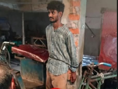 ঢাকার আশুলিয়ায় চোরের অপবাদ দিয়ে পিটিয়ে  আহত, হাসপাতালে  যুবকের মৃত্যু।