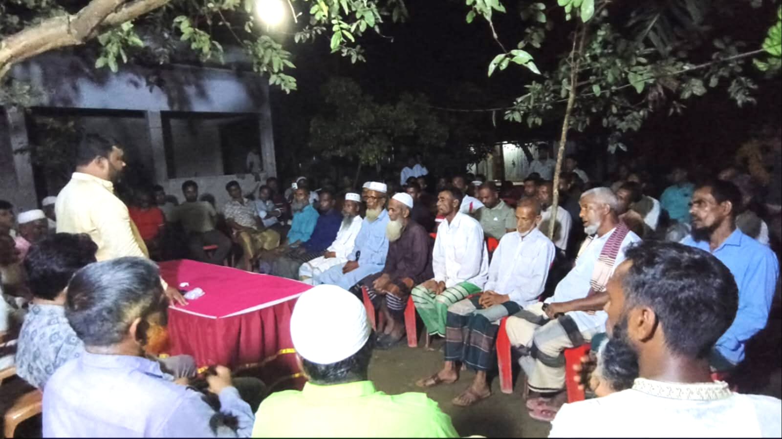 চেয়ারম্যান প্রার্থী হাজী মোঃ সবুজ আলমের  গণসংযোগ জোরদার