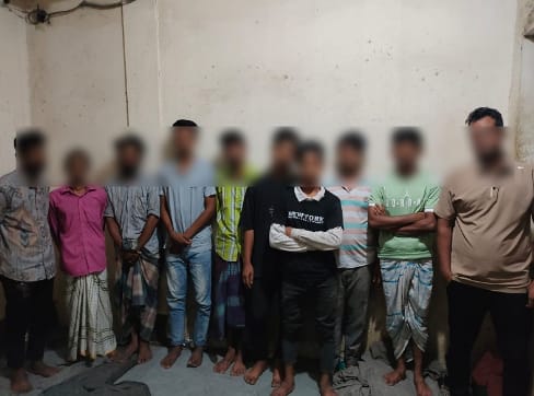 রাজধানীর মুগদা থানা পুলিশের অভিযানে ১০ জন গ্রেফতার