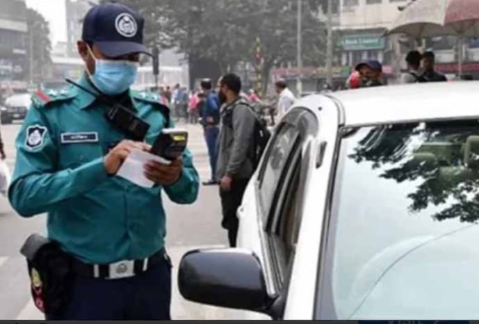 রাজধানীতে ট্রাফিক আইন লঙ্ঘনে গত দুইদিনে ডিএমপির ৩৫১২ মামলা