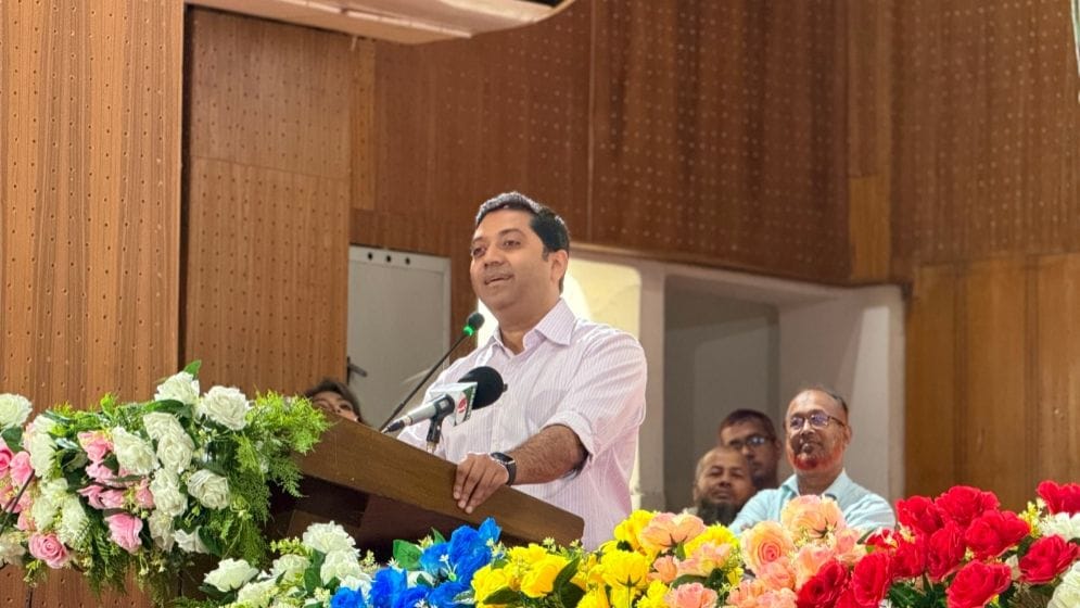 বুটেক্সে শিক্ষামূলক ও অনুপ্রেরণাদায়ী প্রামাণ্য তথ্যচিত্র 'পায়ের ছাপ' অনুষ্ঠিত