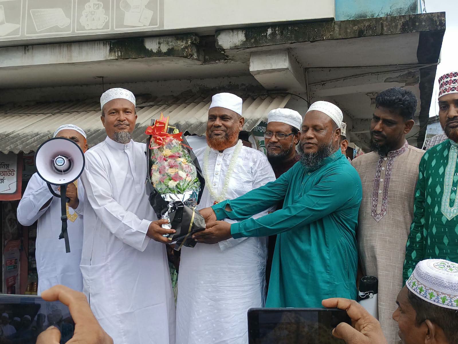 জাপান সফর শেষে এলাকার মাটিতে এমপি আবুল কালাম আজাদ