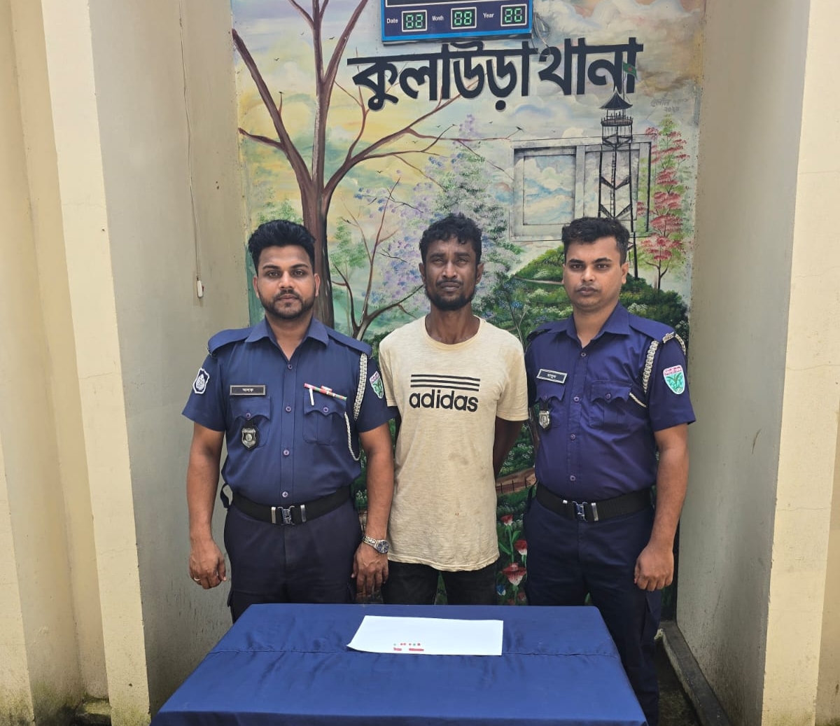 কুলাউড়ায় পুলিশের  বিশেষ অভিযানে ১৬ পিস ইয়াবাসহ গ্রেপ্তার-১