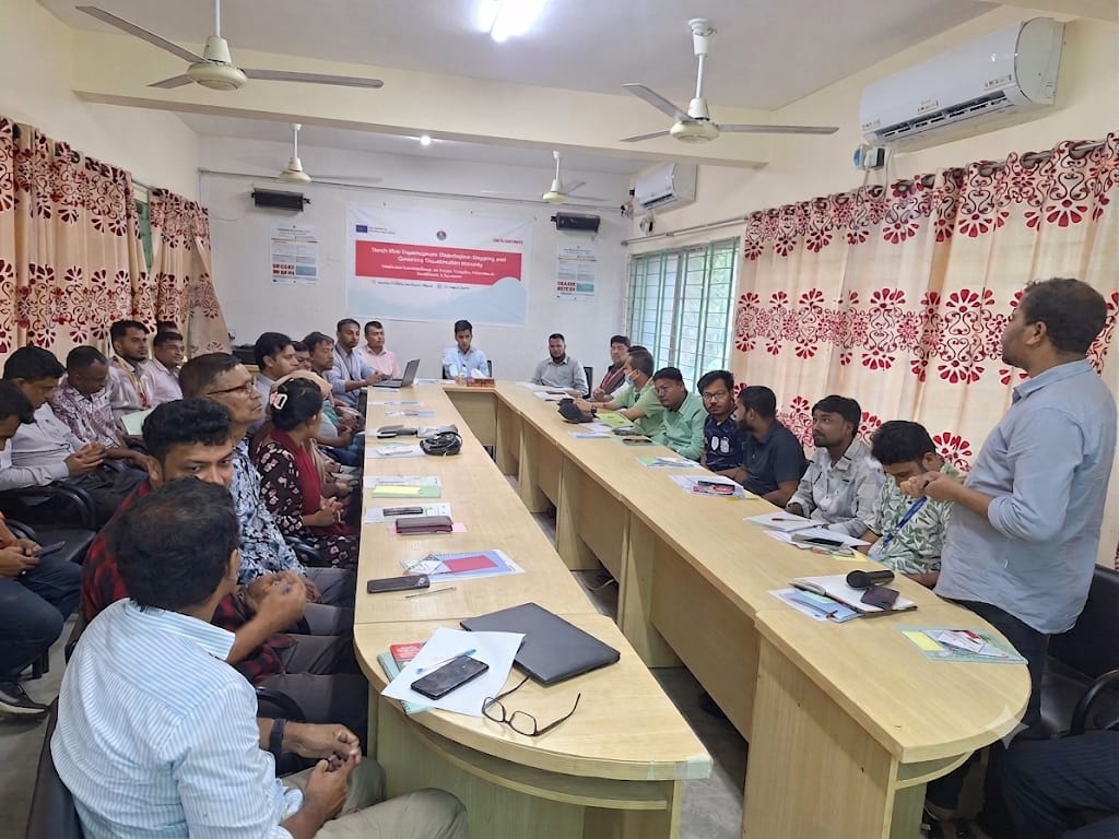 টেকনাফে যুব উন্নয়ন ও শান্তি প্রতিষ্ঠায় সরকারি-বেসরকারি সংলাপ