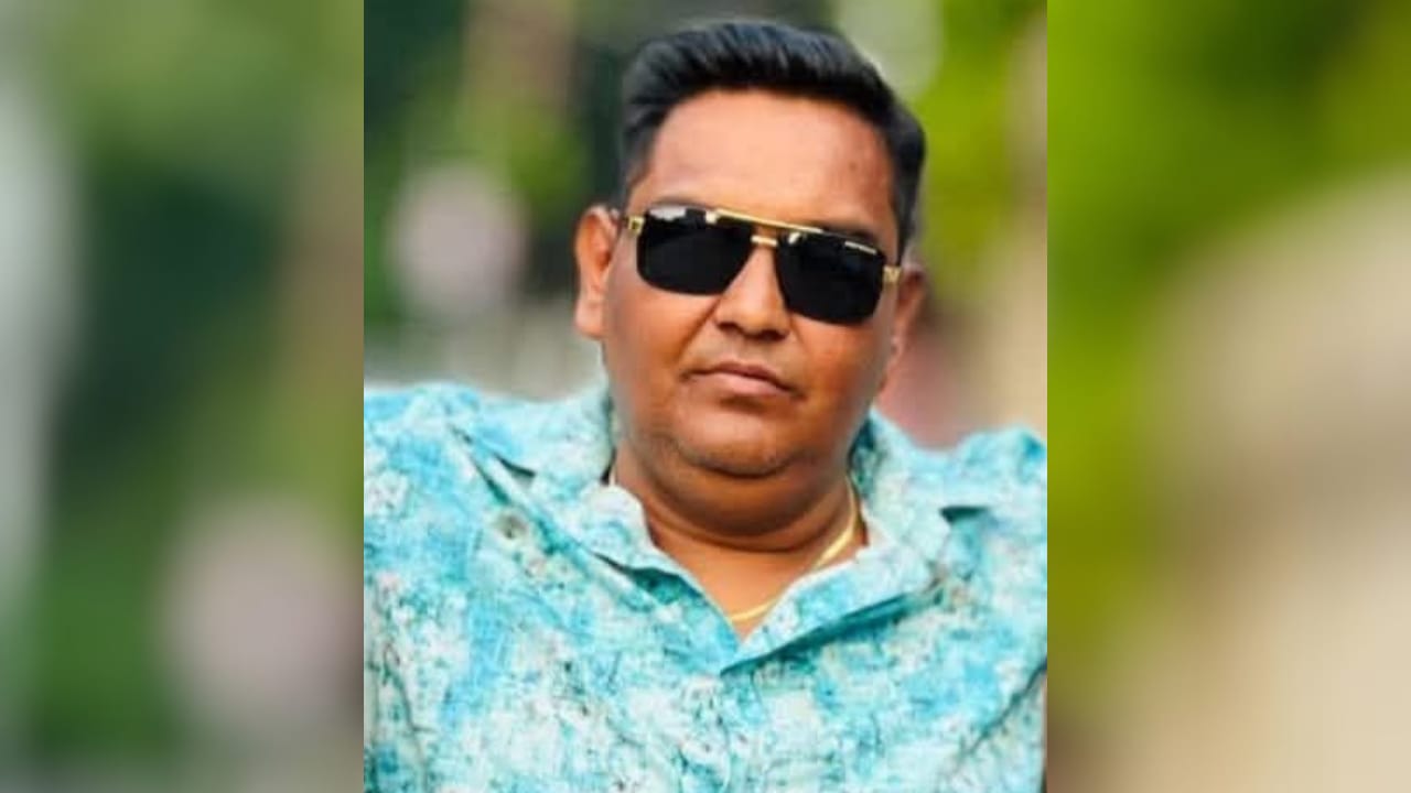 খুলনায় সাংবাদিকদের লক্ষ্য করে গু/লির ঘটনায় মিঠু গ্রেপ্তার  মো: আল-মাহফুজ শাওন