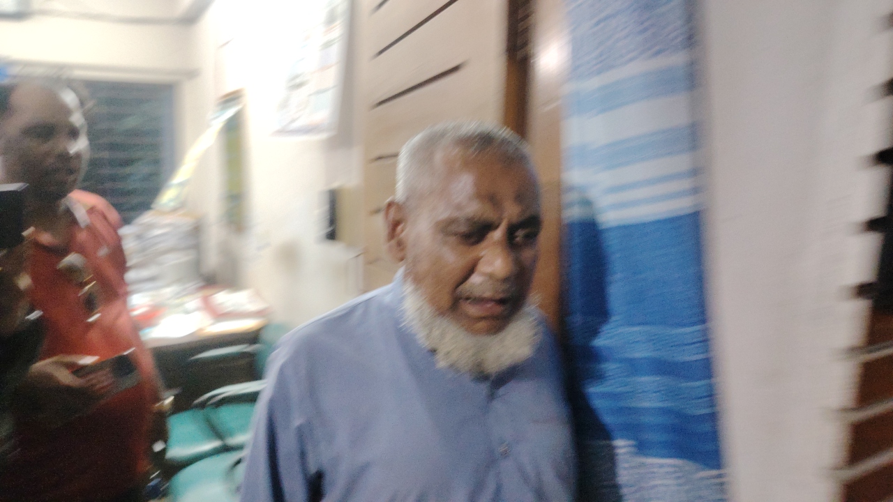 লোহাগড়ায় জাল দলিলসহ আটক, মুচলেকায় ছাড়