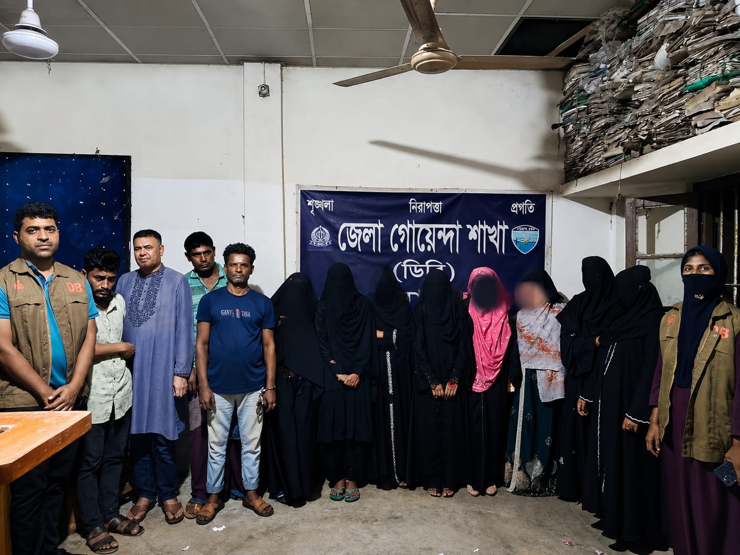 নোয়াখালীতে আবাসিক হোটেলে অসামাজিক কাজে জড়িত থাকার অভিযোগে ১২ জন গ্রেফতার