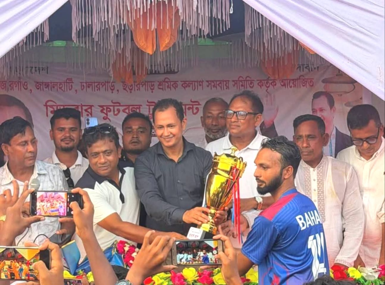 মাদক থেকে বাঁচতে যুবকদের খেলাধুলার বিকল্প নেই এমপি কামরুল