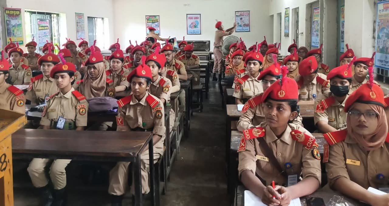 নোয়াখালীতে মাদকদ্রব্য নিয়ন্ত্রণ অধিদপ্তরের উদ্যোগে বিএনসিসির প্রশিক্ষণ
